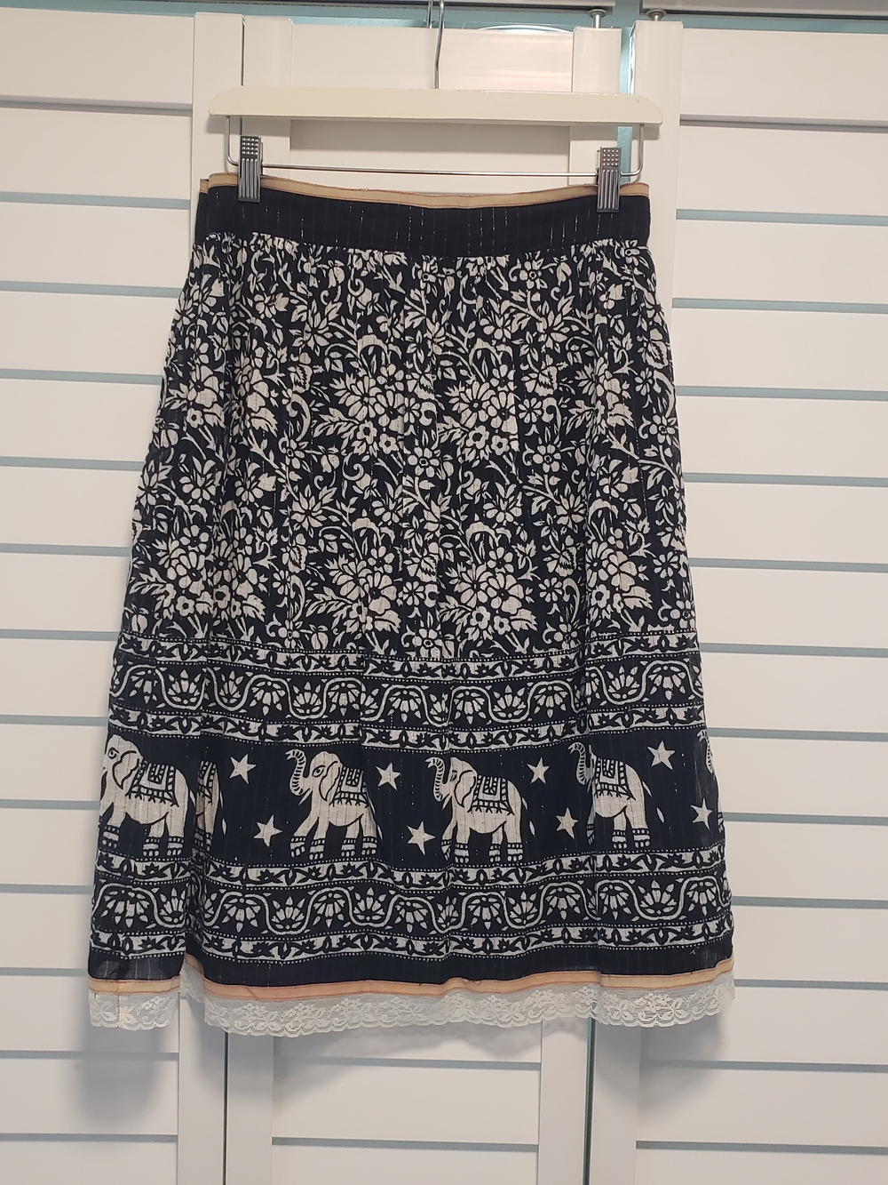 Printed Elephant-Trim Midi Skirt - Black and White